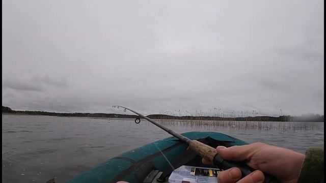 Рыбалка в Финляндии.Лодка из СССР.Щуки и ветер.Рыбалка на спиннинг 2021! смотреть онлайн