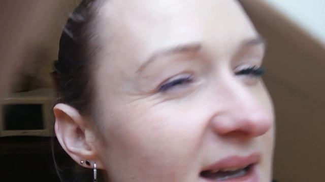 Colored mascaras: green ,blue,aubergine,purpule. смотреть онлайн