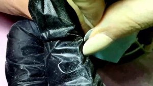 Почему ногти волнистые _ каучуковая база присидает ? _ Nune nail master НА РУССКОМ