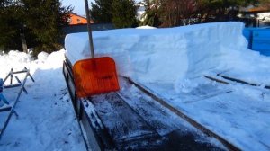 Борьба с синичками на пасеке. Первые образцы нуклеусов