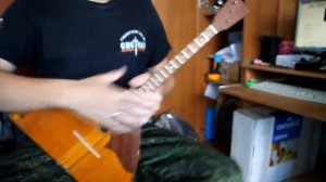 Как играть на балалайке песню Бумбараша "Наплявать"
