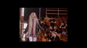 ПОШЛАЯ МОЛЛИ - Ты разбила папину машину(slowed)