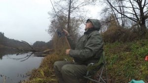 Рыбалка на фидер в конце октября на стоячем водоеме. Калужская область, 2021