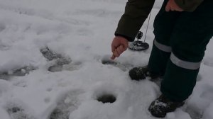 Зимняя рыбалка на жерлицы. Щука на жерлицы! Север однако!