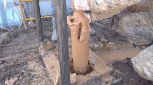 бурение скважины с полным поглощением малогабаритной установкой.