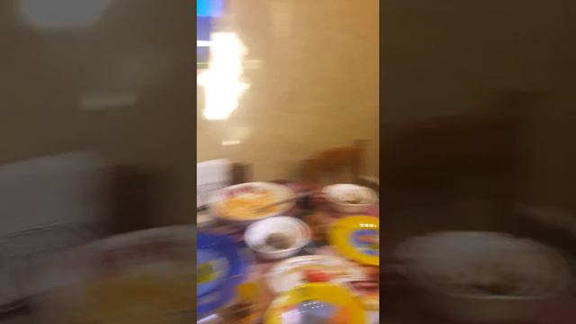 Макс поёт песню смотреть онлайн