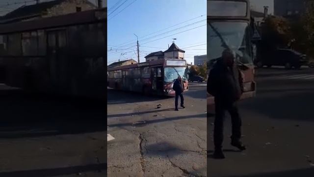 PNTV: В Николаеве автобус врезался в маршрутку