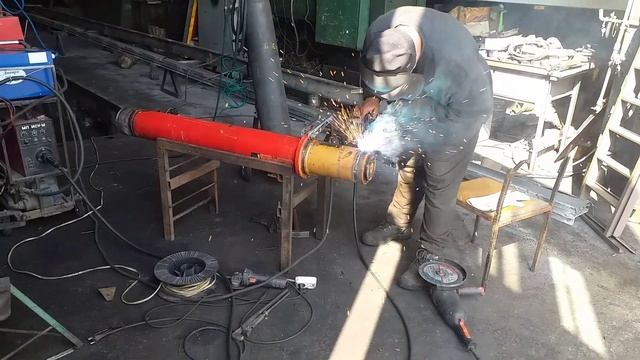 сварка гидроцилиндра смотреть онлайн