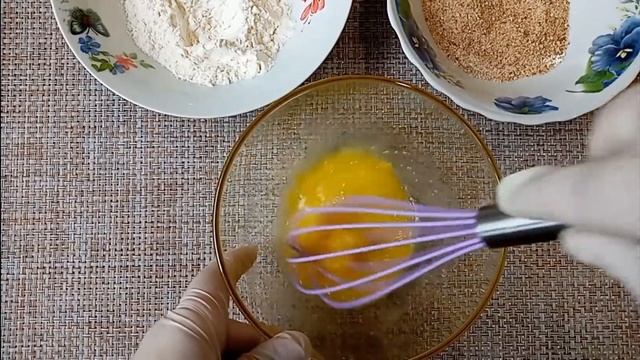 #кальмар#вкляре#закуска#кпиву# Кальмары в панировке из сухарей смотреть онлайн