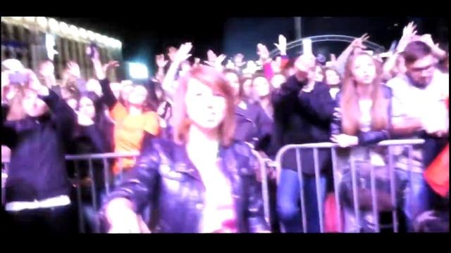 БандЭрос в Краснодаре!! Более 5 тысяч первокурсников собрались на Театральной площади!! смотреть онлайн