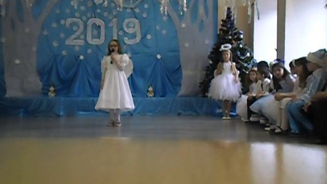 Праздник Св.Николая, 3-А класс СШ № 105 г.Одесса (часть 1) смотреть онлайн