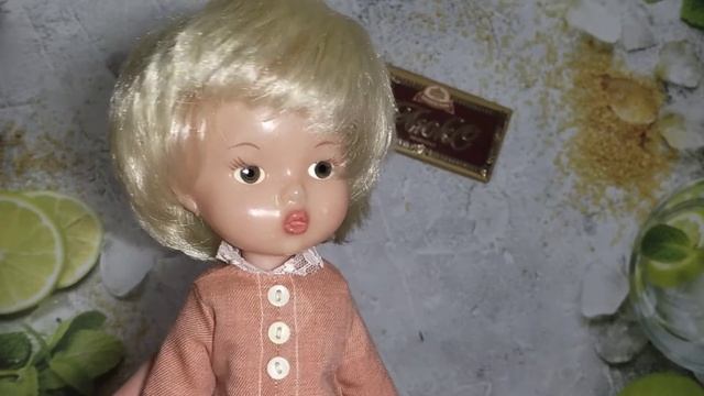 Назад в СССР или распаковка куклы фабрики "Ленигрушка"