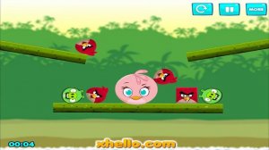 Angry Birds Pigs Out vs Angry Birds Kick Piggies - STELLA HELP RED KICK AND THROW OUT TRIANGLE PIGS