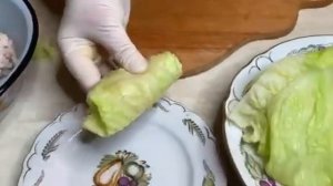 ПОПРОБУЙТЕ ПРИГОТОВИТЬ ТАК - ГОЛУБЦЫ НА СКОВОРОДКЕ. Отличный рецепт жареных голубцов. ENG SUB.