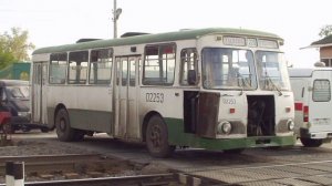Памяти автобуса ЛиАЗ 677 в Москве