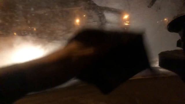 Одна из причин почему покрывается моторным маслом лобовое стекло на автомобиле Hyundai Accent смотреть онлайн