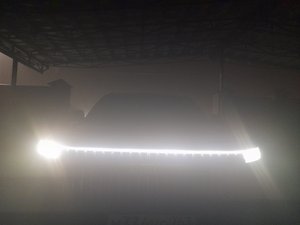 Динамическая светодиодная лента вечером Jaecoo j7