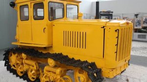 Первые трактора старые ретро машины старинные советские видео