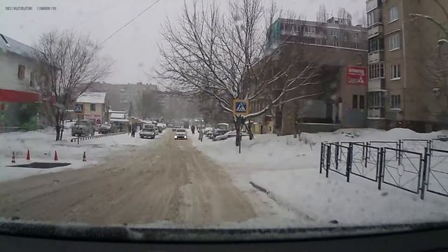 Ремонт дорог зимой в Саратове