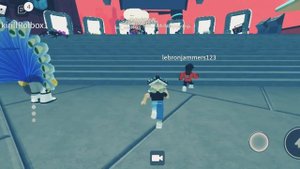 как получить шляпу книгу?(Roblox)