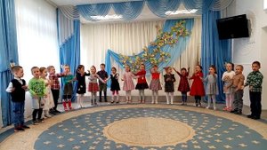 Песня "Дружат дети всей земли" Средняя группа №2