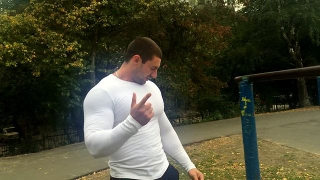 Можно ли накачаться без железа? Турник+брусья смотреть онлайн