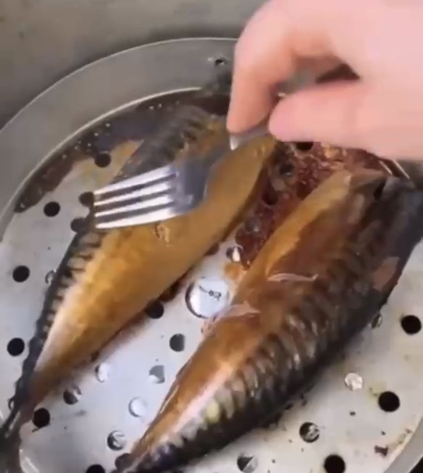 Скумбрия домашнего приготовления .
