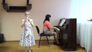 В.Моцарт "Ария из оперы "Дон - Жуан" ; "П.Чайковский "Сладкая греза" ( блок-флейта)