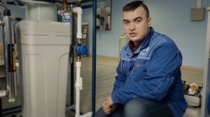 Вода из скважины или колодца пахнет - что делать!?