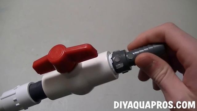 How To Make: DIY Gravel Vacuum (Aquarium Gravel Cleaner) смотреть онлайн
