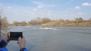 Маленькая лодка с водометом KJet 134