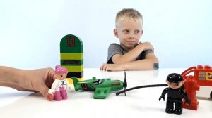 ЛЕГО ПОЛИЦИЯ и ЛЕГО ПОЖАРНЫЕ. Интересная игра получилась!