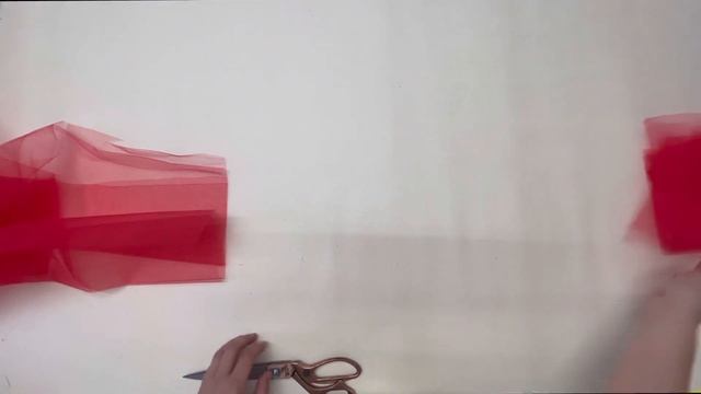 DIY super easy boa with NO SEWING! // TULLE SCHOOL: pt 1 смотреть онлайн