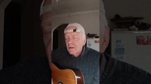 Г.Богданов - Кому-то летать, а кому-то ползать.