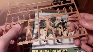 Пехота красной армии 1/35 ,,ЗВЕЗДА" RED ARMY INFANTRY 1/35 ,,ZVEZDA"