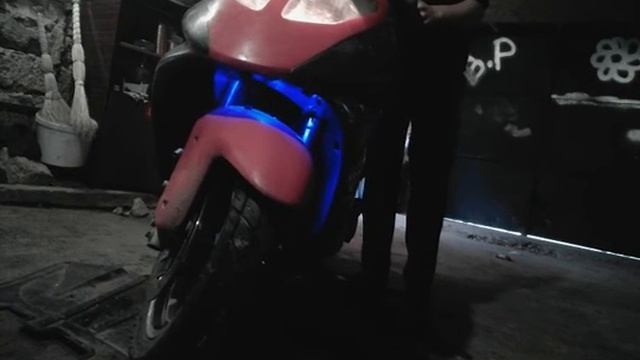 Полу оборотестий мопед 2008 года смотреть онлайн