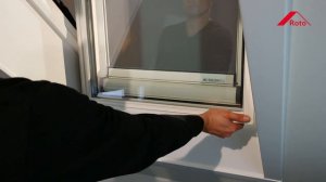 Внутренняя затемняющая штора блекаут Roto Designo ZRV