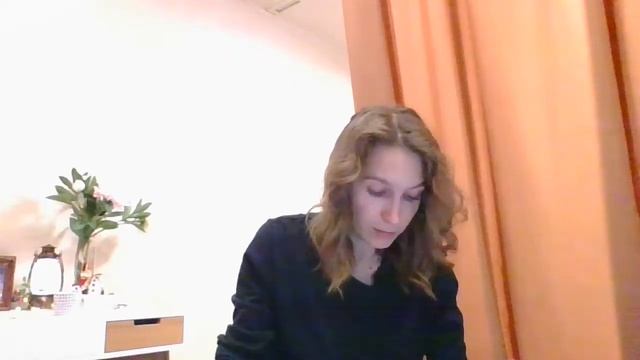 Карлсон: гордая юная девица улетает далеко-далеко; Как волк судил лис; Подарок доброй собаки смотреть онлайн