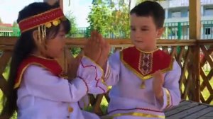 Дефиле чувашских костюмов