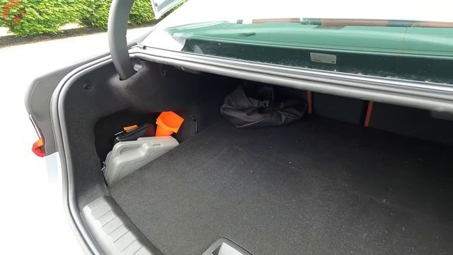 So Good we Bought it! -- The Refreshed 2023 BMW 3-Series Blends Classic and Modern BMW! смотреть онлайн