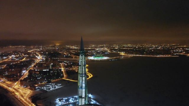 ТК "Гарден Сити" 03.01.2019 Полет к Лахта-Центру с высоты птичьего полета смотреть онлайн