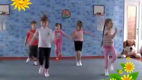 Весёлая зарядка для детей! Песенка про солнышко!