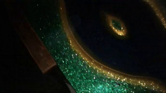 стол река из флейков под эпоксидной смолой смотреть онлайн