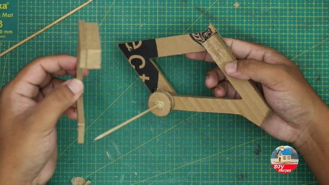 How To Make a Cycle With Cardboard | School Project Ideas смотреть онлайн