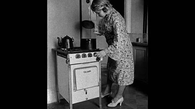 Майя Кристалинская "Город спит". смотреть онлайн