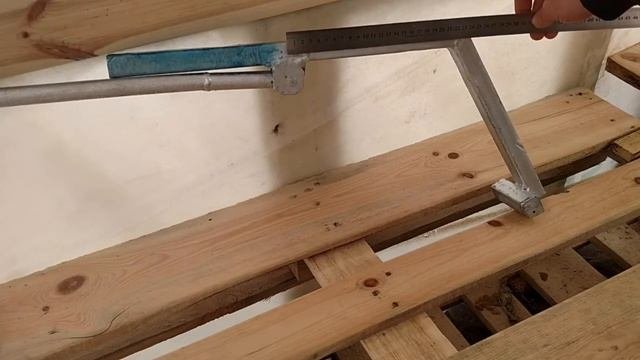 Приспособление, маркер.