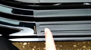 Lada Vesta установка накладок на пороги от яр-пласт/Чеченская версия