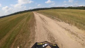ЛЮТЫЕ гонки ПО ПОЛЮ на KTM SX 85!!!
