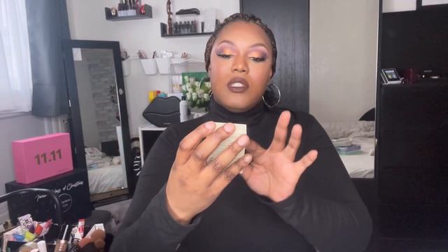 Unboxing Lookfantastic Cyber Mystery Box Bundles Dec 2021 part 2 смотреть онлайн