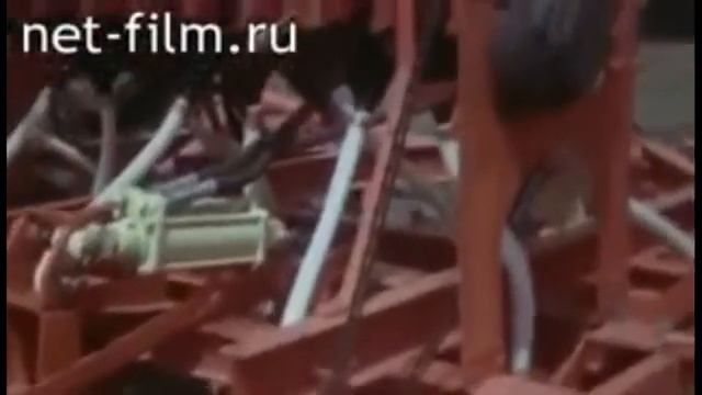 СОВЕТСКАЯ СТЕРНЕВАЯ СЕЯЛКА-КУЛЬТИВАТОР #агрономия #растениеводство #no-till смотреть онлайн